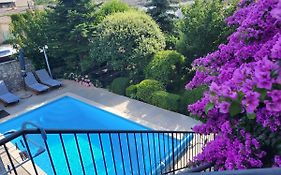 Holiday Home Arboretum